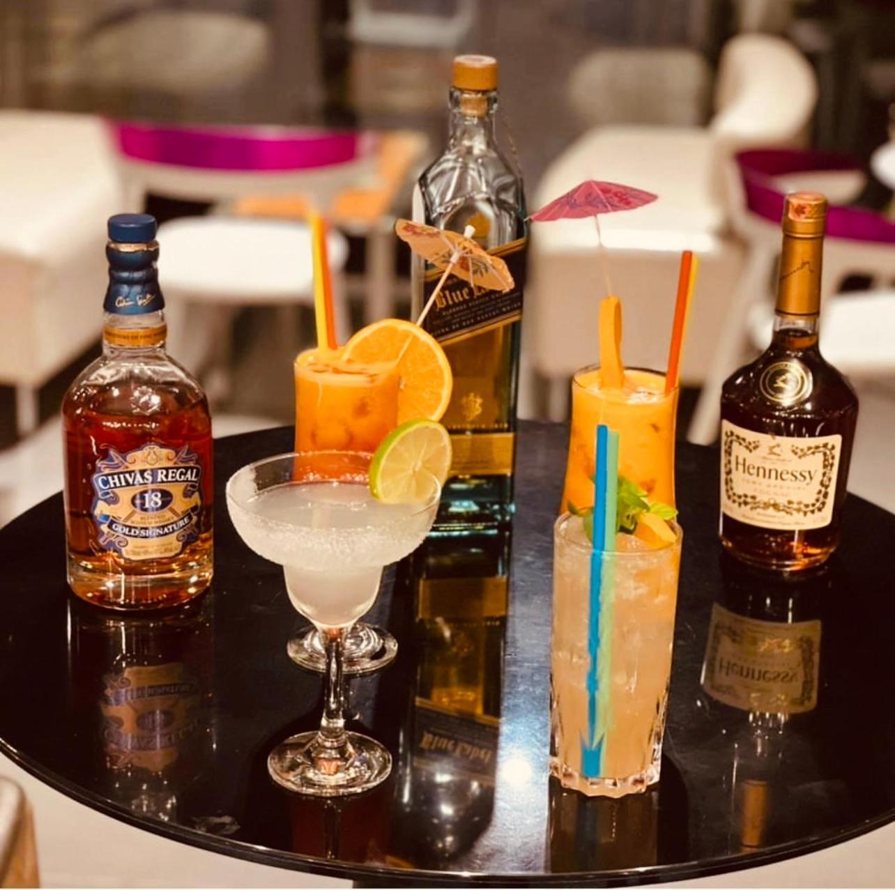 Hotel Fieri Ngoại thất bức ảnh