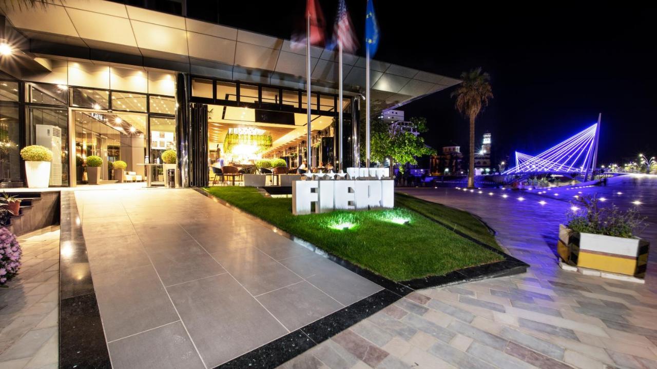 Hotel Fieri Ngoại thất bức ảnh