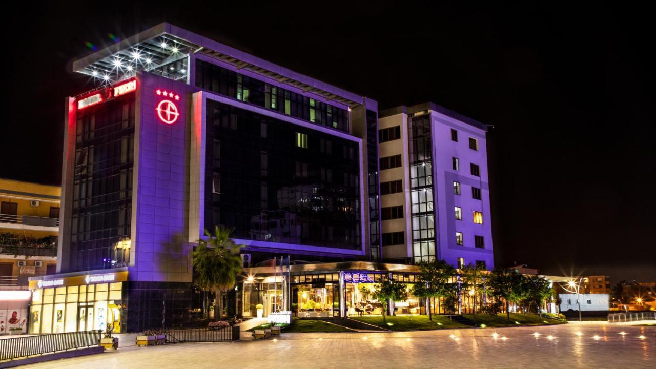 Hotel Fieri Ngoại thất bức ảnh