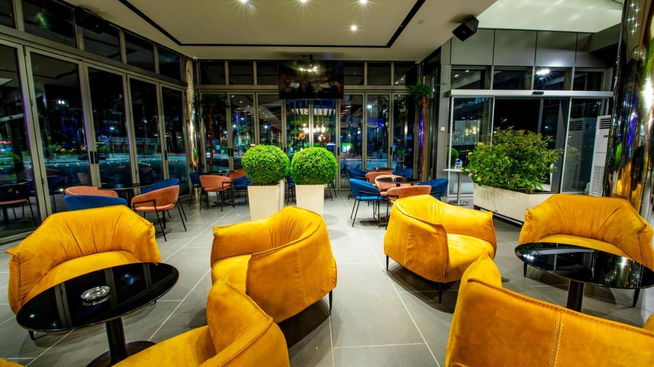 Hotel Fieri Ngoại thất bức ảnh