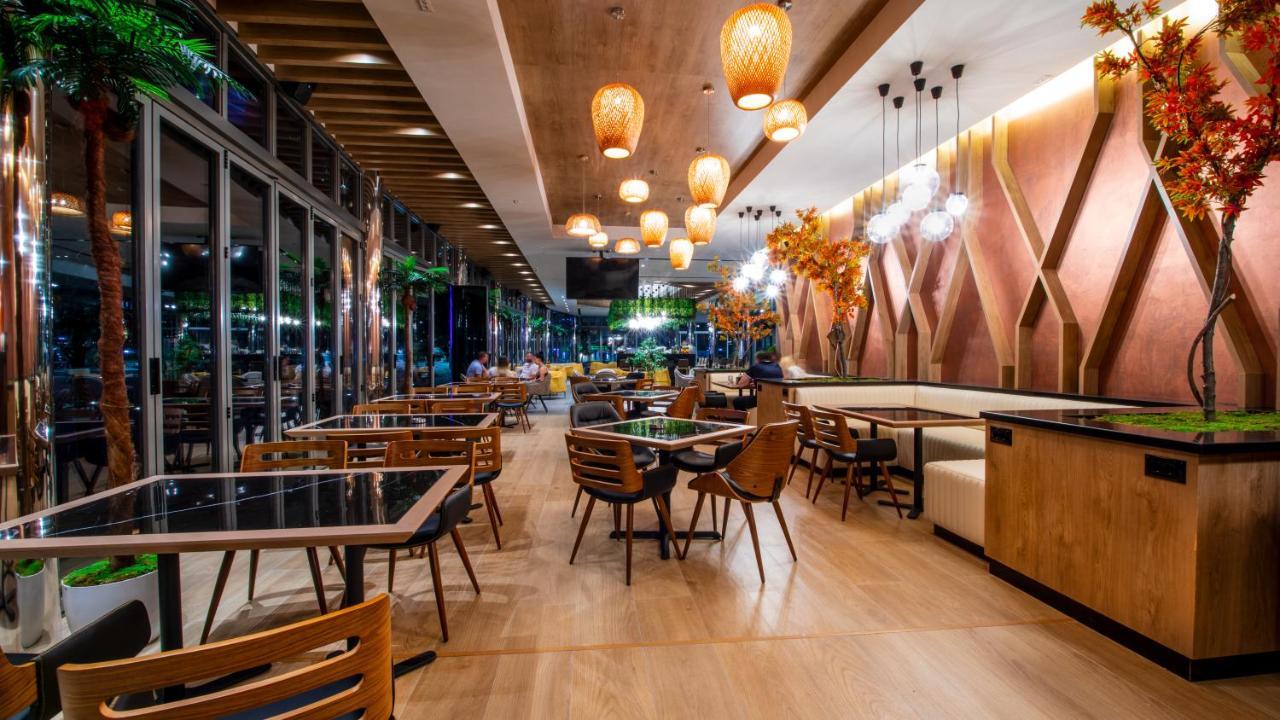 Hotel Fieri Ngoại thất bức ảnh